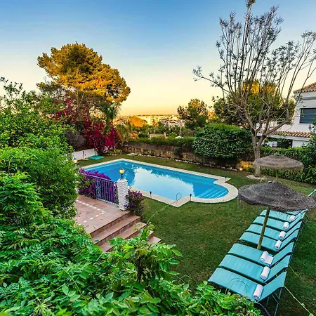 10 Luxe By Lirios Village 马尔韦利亚