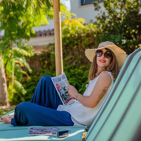 10 Luxe By Lirios Village 别墅 *