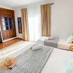 10 Luxe By Lirios Village فيلة *
