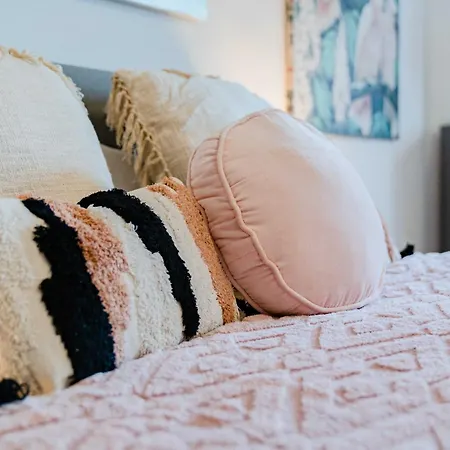 10 Luxe By Lirios Village Marbella