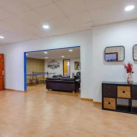 10 Luxe By Lirios Village Villa *