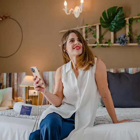 10 Luxe By Lirios Village Villa *