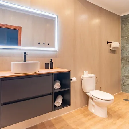 10 Luxe By Lirios Village Villa Marbella