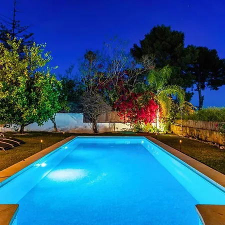 10 Luxe By Lirios Village - Superb Location And Heated Pool Villa Marbellac