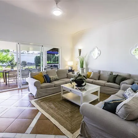 10 Luxe By Lirios Village - Superb Location And Heated Pool Villa Marbellac