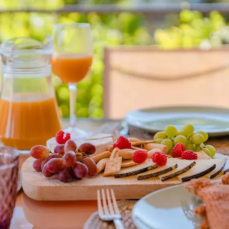 10 Luxe By Lirios Village - Superb Location And Heated Pool Villa Marbellac
