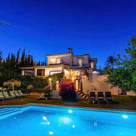 Villa 10 Luxe By Lirios Village - Superb Location And Heated Pool *