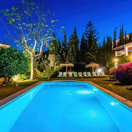 10 Luxe By Lirios Village - Superb Location And Heated Pool Marbellac