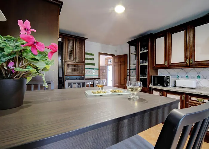 10 Luxe By Lirios Village Marbella