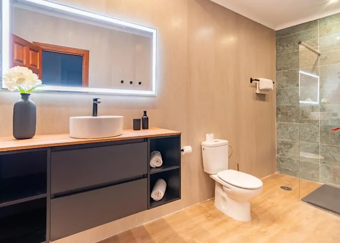 10 Luxe By Lirios Village Villa Marbella