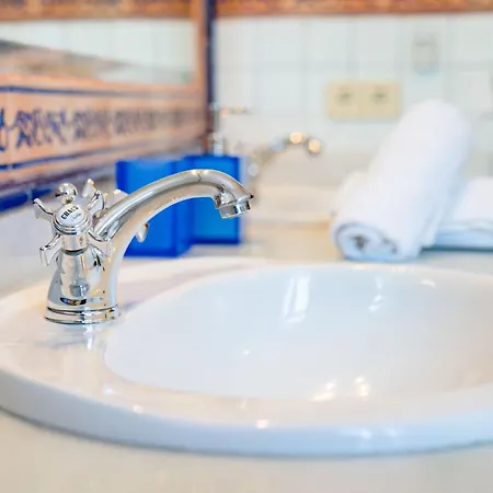 Вилла 10 Luxe By Lirios Village *