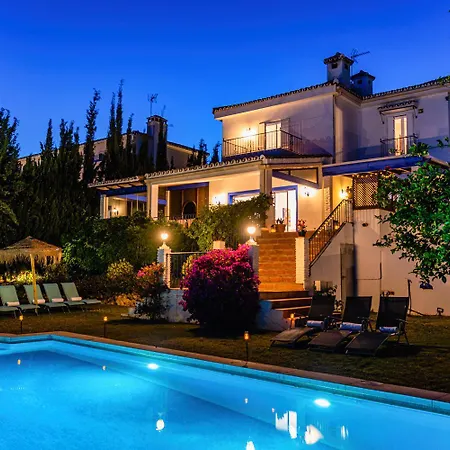 10 Luxe By Lirios Village Вилла